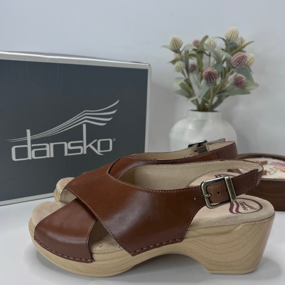 Dansko Sloane Calf Leather Platform Sandal Tan Women 8.5/EU 39 NWB Comfort